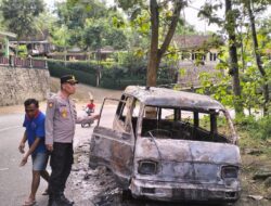 Mobil Carry Terbakar di Sidoharjo, Diduga Akibat Perbaikan Bengkel – Kerugian Capai Rp 25 Juta
