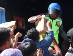 Polres Wonogiri Tebar Kepedulian di Pracimantoro, 175 Paket Sembako Dibagikan Sambut Hari Bhayangkara ke-79