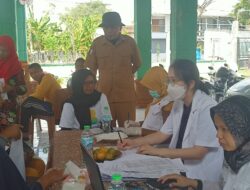 Masyarakat Desa Ngasem Antusias Ikuti Cek Kesehatan Dari Dinkes Bojonegoro
