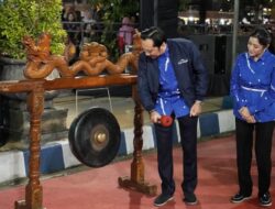 Dibuka Wakil MPR RI Edhie Baskoro Yudhoyonon Festival Ronthek Pacitan 2025 Adalah Cahaya Kebanggaan