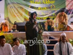 Peringati Haul Syech Abdul Qodir Jaelani, Wakil Bupati Hj. Lisdyarita Bersama Jama’ah dan Ulama