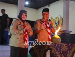 Kang Bupati Sugiri Sancoko bersama Hj. Lisdyarita Secara Resmi Menutup KMD dan KML