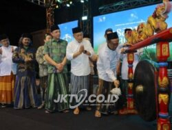 Kang Bupati Sugiri Sancoko menyampaikan bahwa Santrivaganza sejalan dengan Gerakan Ayo Mondok