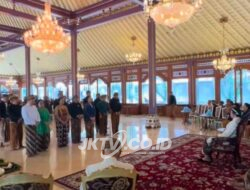 Sinuhun Paku Buwono XIV Purbaya Secara Langsung Mengukuhkan 21 Penasehat dan 30 Staf Khusus Raja