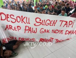 Ratusan Warga Bandung Sawit Gelar Aksi Damai Tuntut Pelaksanaan Pilkades PAW