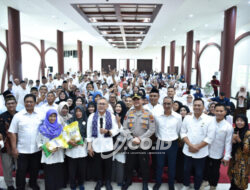 Menko Pangan Tinjau Sekolah hingga Kampung Bandeng di Gresik, Kapolres Pastikan Kenyamanan dan Keamanan