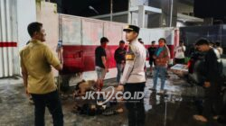Satu Terduga Curanmor Tewas dan Satu Kritis Dihakimi Warga di Kebomas, Polres Gresik Amankan Barang Bukti