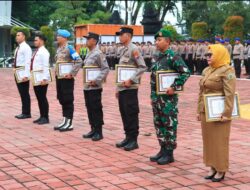 Apresiasi “Jogo Gresik”, 17 Personel dan 2 Masyarakat Terima Penghargaan dari Kapolres Gresik