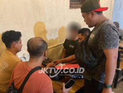 Satreskrim Polres Gresik Ringkus Pengedar 2 Kg Serbuk Petasan di Warkop Desa Pelemwatu