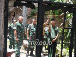 Rumah Anggotanya Ludes Terbakar, Danrem Untoro Beri Bantuan