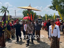 Kasunanan Surakarta Perkuat Ikatan Sejarah dengan Kadilangu, PB XIV Hadir dalam Tradisi Abon-abon