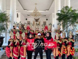 Tampil Energik dan Kompak, DWP Setda Ponorogo Raih Juara I Lomba Yel-Yel Akademi ABC 2026