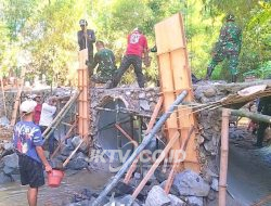 Jembatan Garuda Satukan TNI dan Warga, Gotong Royong Menggema di Bumi Reog