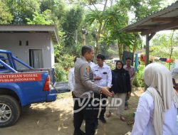 Empati Tanpa Batas, Polres Bondowoso Bantu Keluarga Bayi Kembar yang Kehilangan Ibu