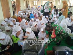 Perpustakaan Keliling TMMD 129 Bulu Lor Diserbu Siswa